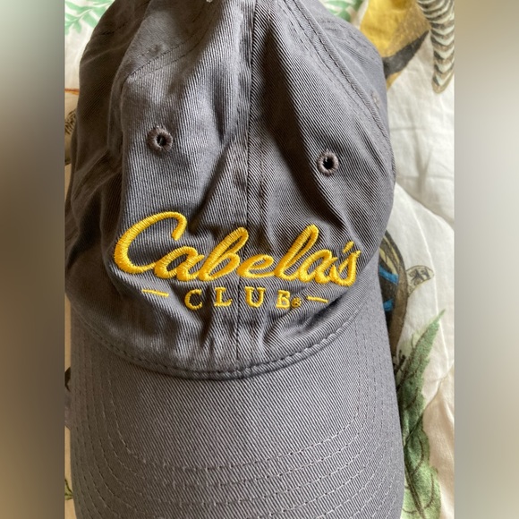Cabelas trucker hat - Picture 2 of 5